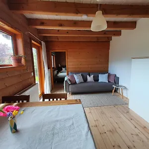 https://helle-und-idyllische-2-zimmer-wohnung-am-rande-von-berlin.find-berlin-hotels.com